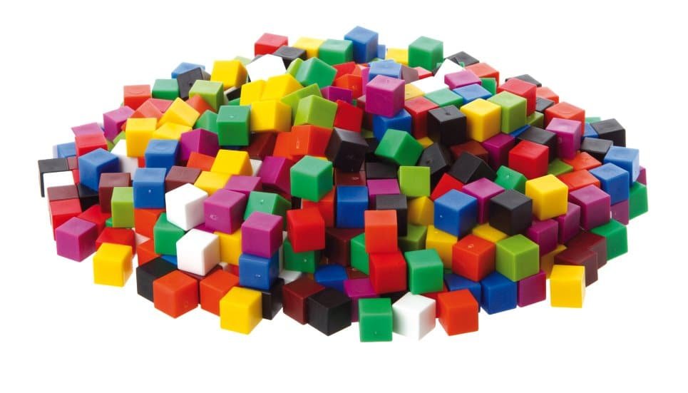 100 Cubes 1cm Wooden Set Volume Educational Learning Maths Building & Counting 